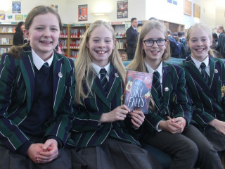 Phil-Earle-Removes-question-askers