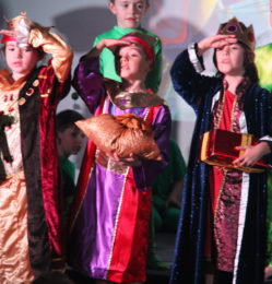 I1 and 2 Nativity (178)